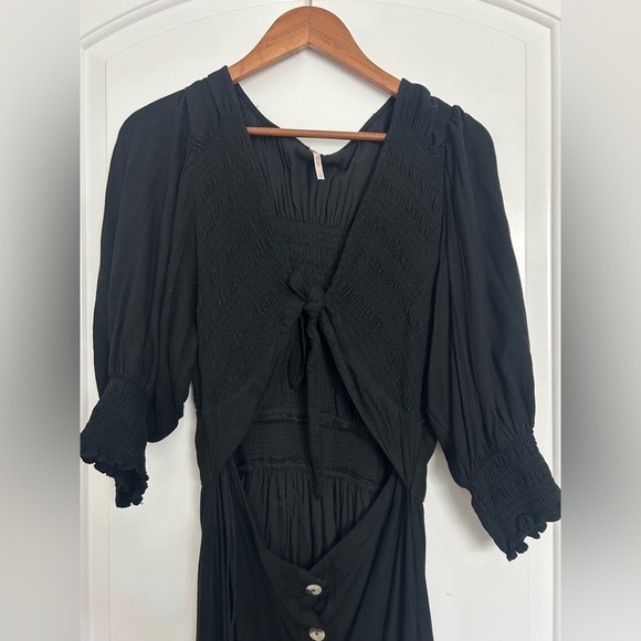 Free People Tie Front String of Hearts Maxi Dress Boho Black size large - Picture 8 of 14